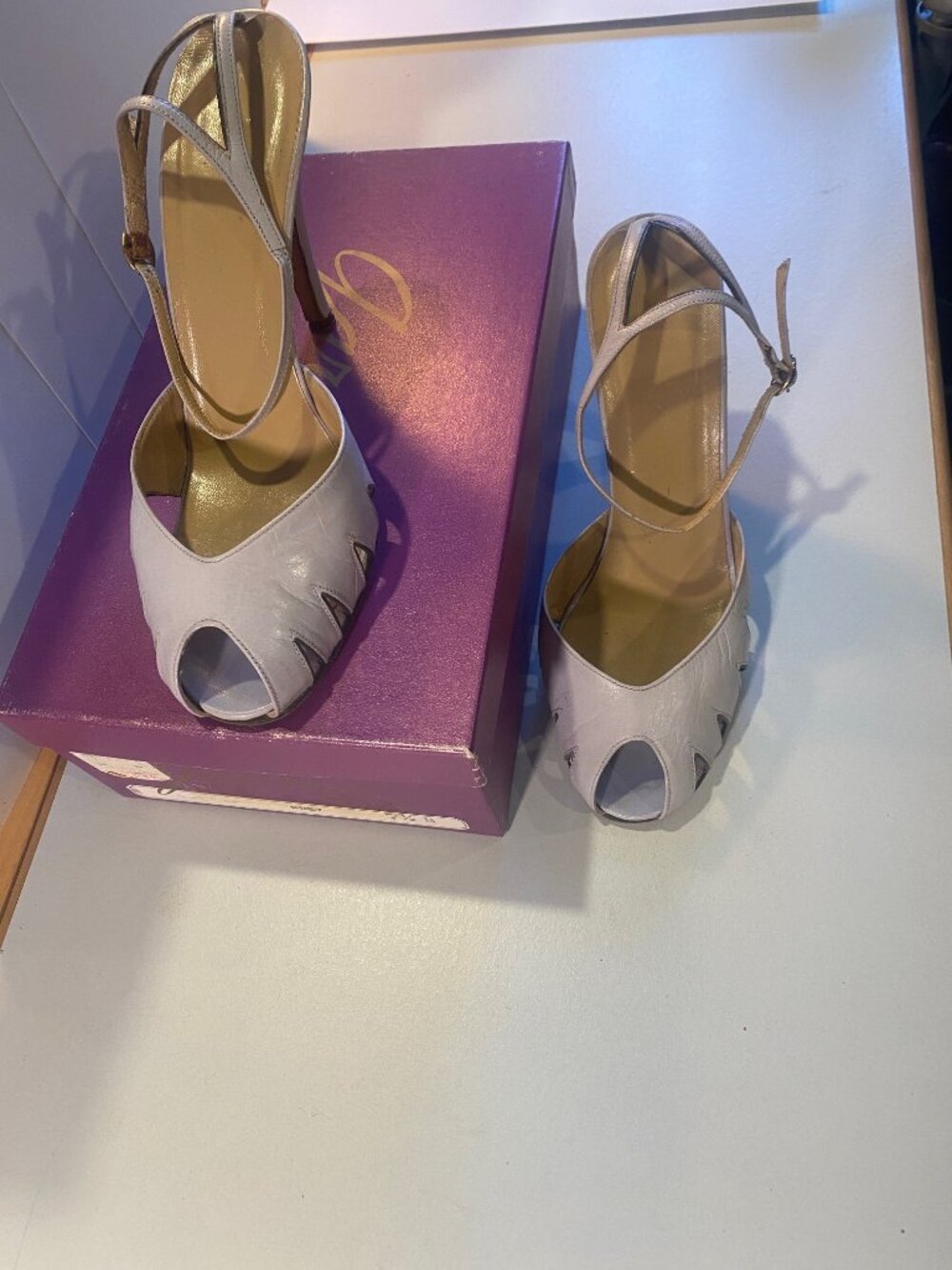 Garolini - Size 7.5M - Women’s Vintage Peep-Toe Heels. Box included. Italy.
